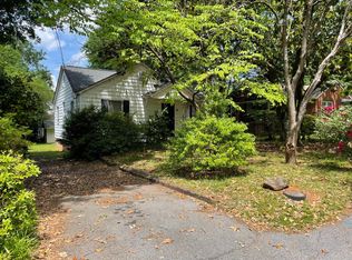 208 Cumberland Ave, Greenville, SC 29607