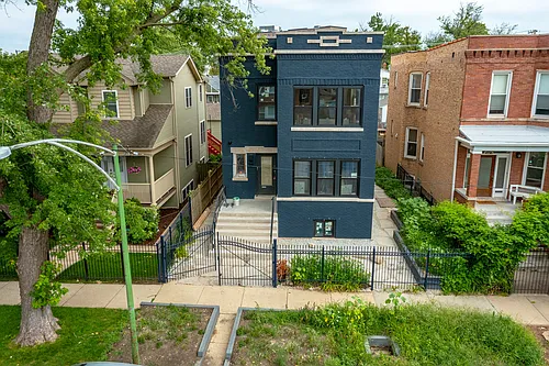 4730 W Grace St Photo 1