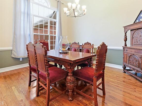 4th image of 816 Birkdale Blvd