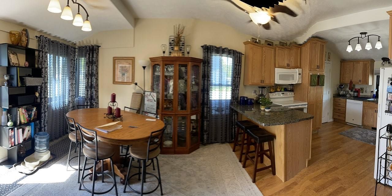 804 10th St, Gothenburg, NE 69138 Zillow