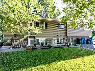 2 bed, $1,270 — Photo 1