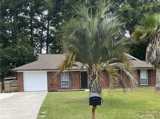 110 Bald Eagle Dr, Richmond Hill, GA 31324