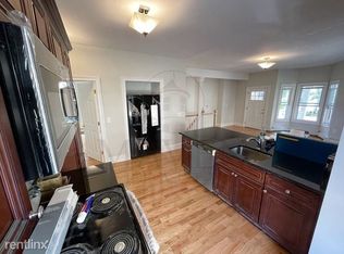 10 Park Ave, Somerville, MA 02144