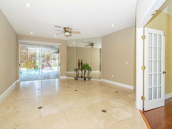 3rd image of 16210 Turnbury Oak Dr