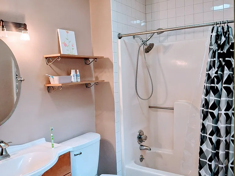 912 S Carleton Ct — Photo 13