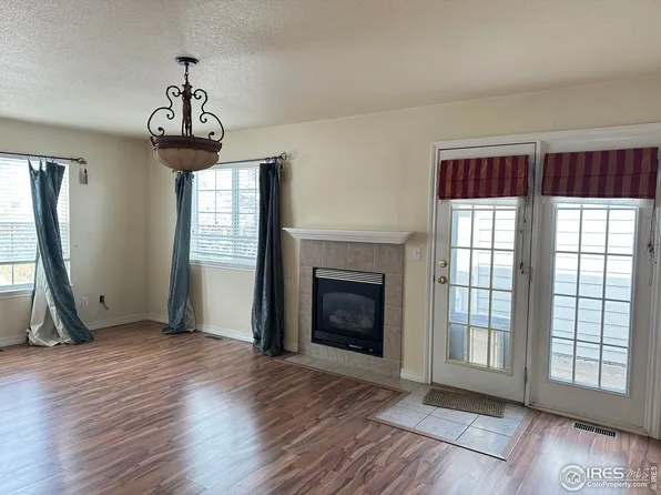 420 N Parkside Dr #A, Longmont, CO 80501