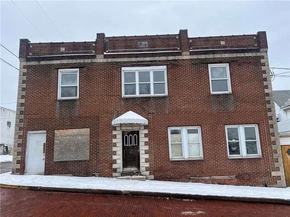 204 Linden St, Vandergrift, PA 15690