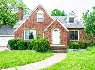 7110 Pearl Rd, Middleburg Heights, OH 44130