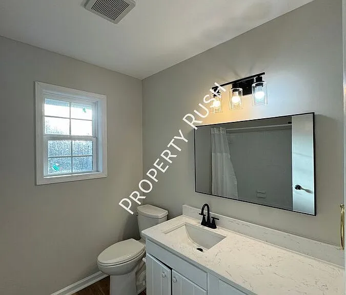 2945 Old Britain Cir — Photo 21