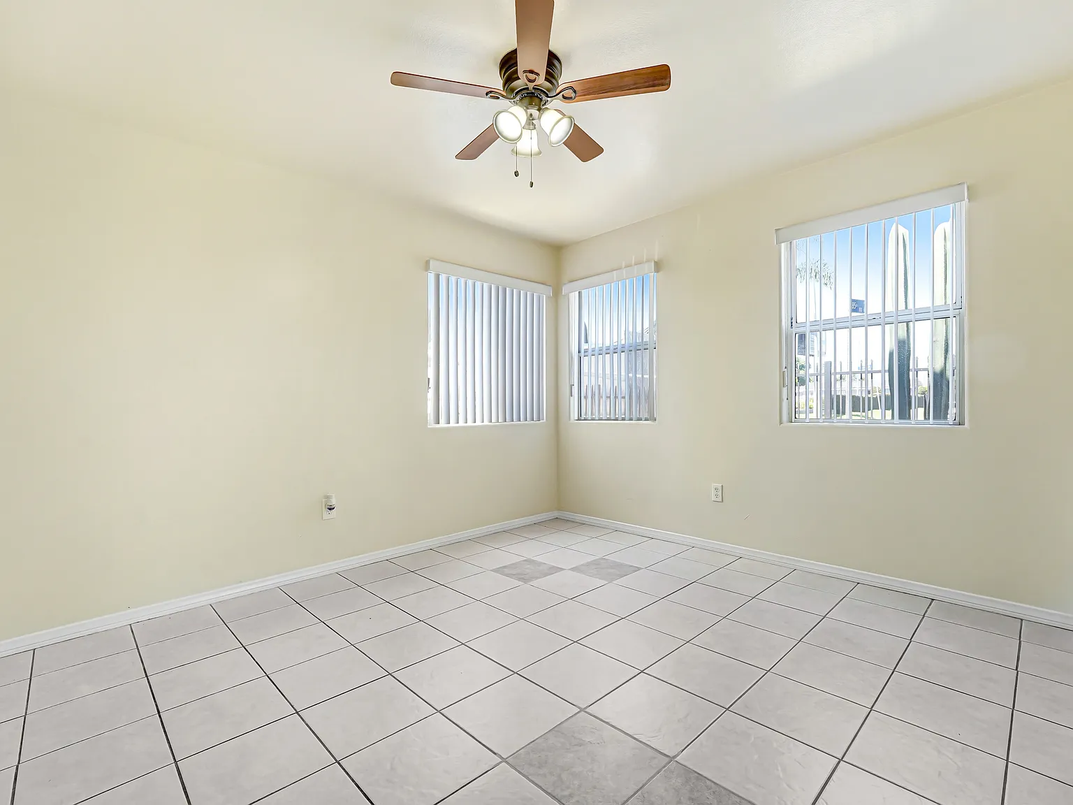 2 bed, 800 sqft, $2,150 — Photo 4