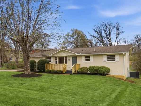 1725 Welcome Ln, Nashville, TN 37216