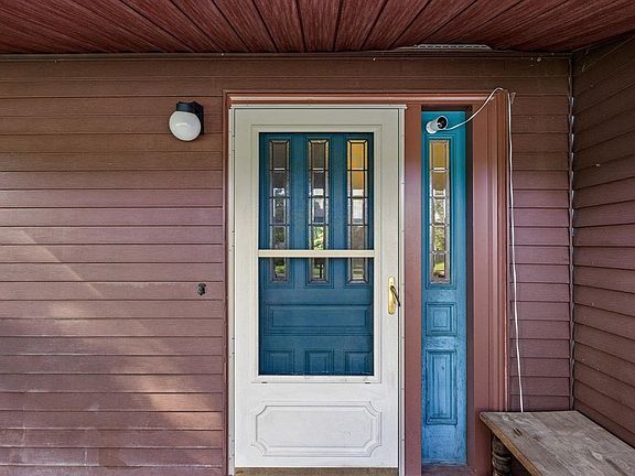 3rd image of 2138 Banff Ct