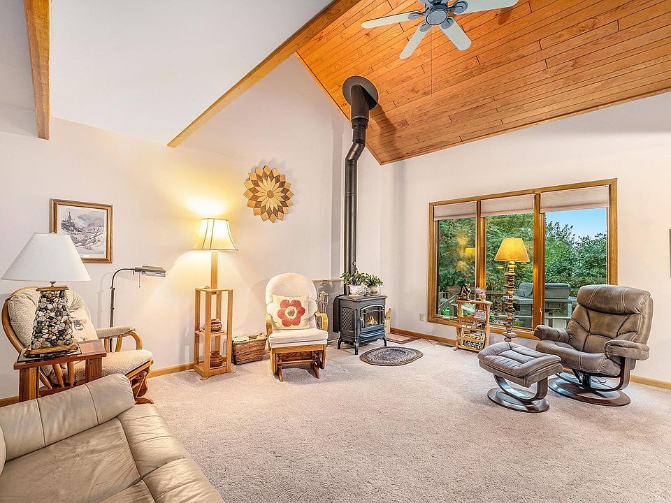 1st image of 3719 Orchard Ln