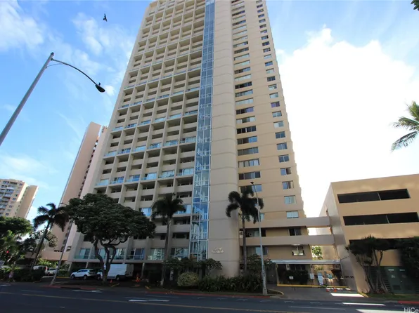 555 University Ave APT 2502, Honolulu, HI 96826
