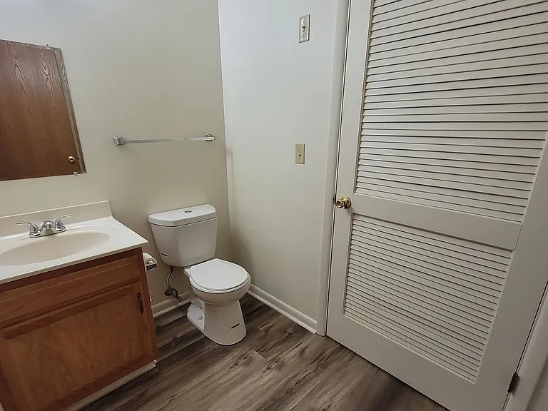 100 Sterling Hills Dr — Photo 43