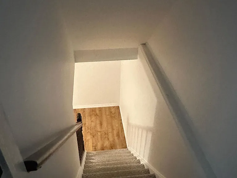 70 Chapman Ct #19 — Photo 6