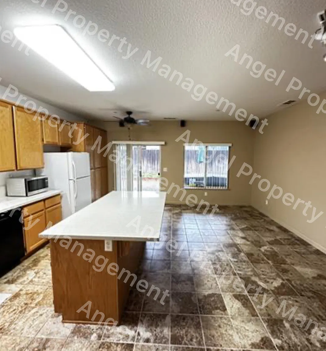 8203 Red Elk Dr - 1 — Photo 3