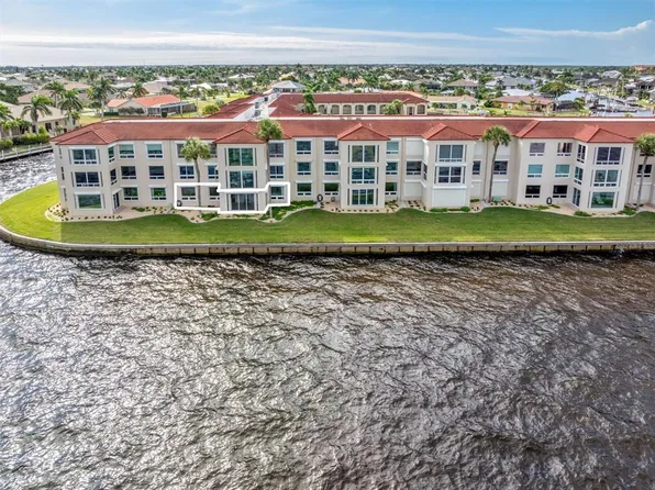 1 Colony Point Dr Unit A8, Punta Gorda, FL 33950