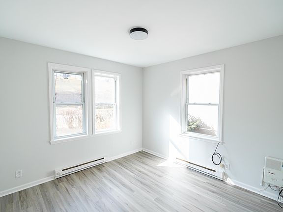 2nd image of 430 Liberty St APT 1E
