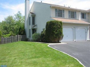 160 Jonathan Dr, North Wales, PA 19454