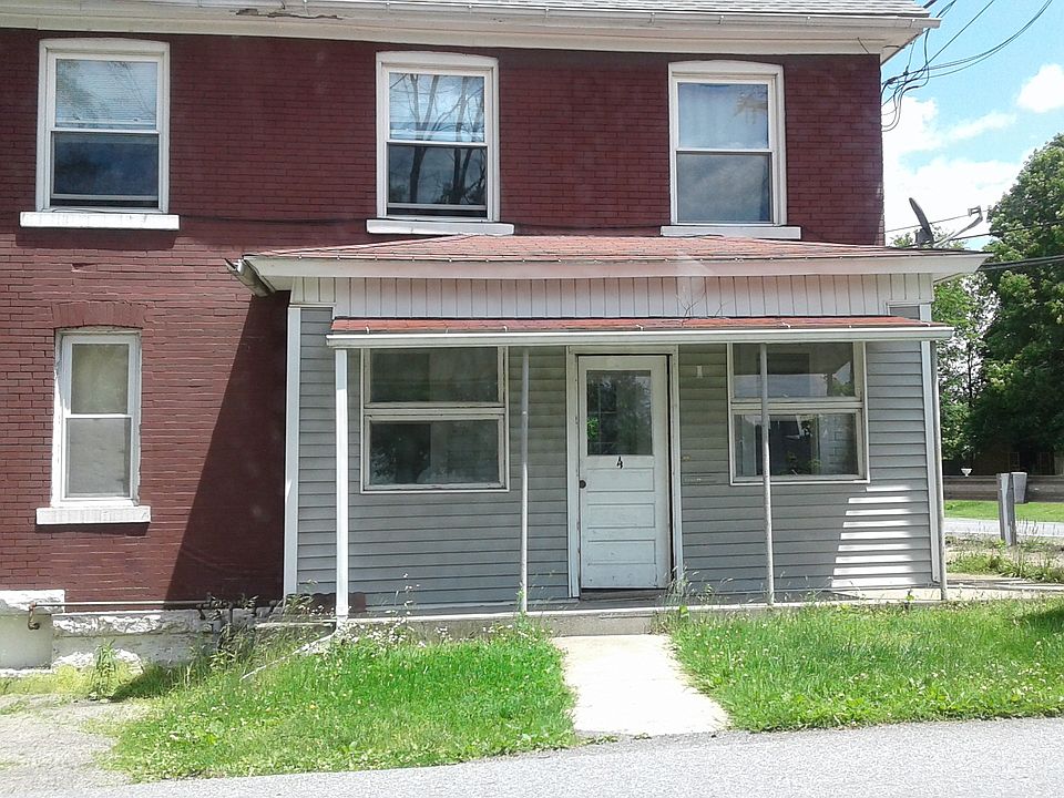 1st image of 52 Beech St