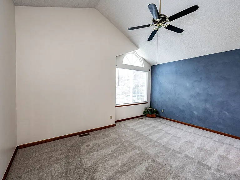 6930 Native Cir — Photo 4