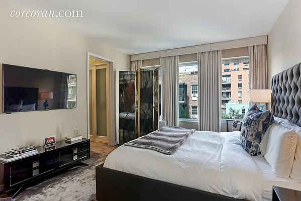 Sold by Corcoran | media 4