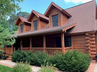 N3952 Brown Deer Dr, Brodhead, WI 53520