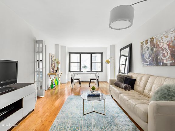 2nd image of 220 E 57th St APT 7J