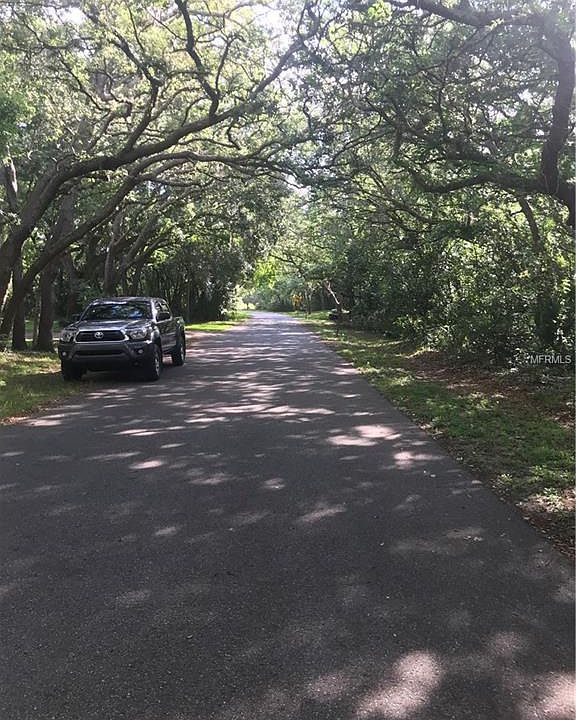2nd image of Jackson Cir