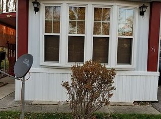 1 Carol Dr, New Franklin, OH 44203