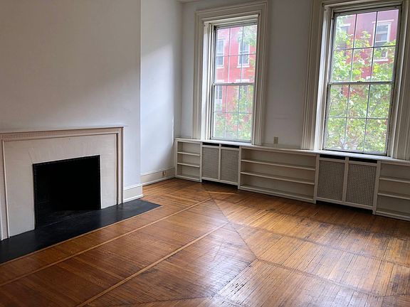 3rd image of 1623 Spruce St #5