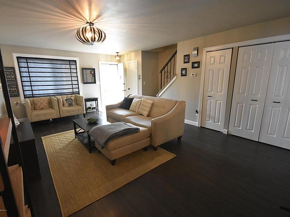 2nd image of 18 Meadow Ct