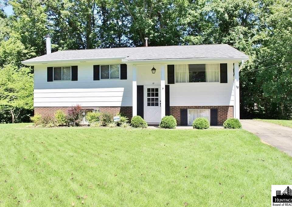1st image of 18 Marquis Dr