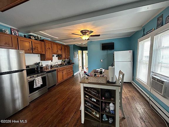 3rd image of 411 Spartanburg Ave