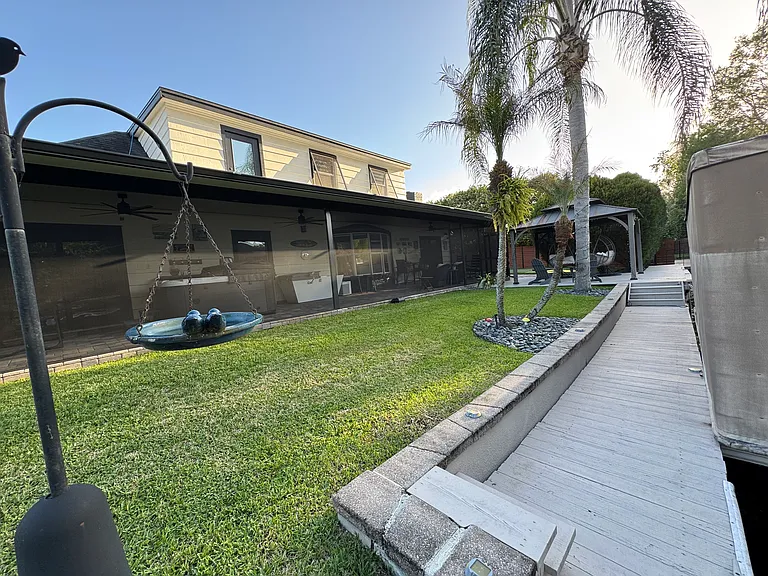 465 Mandalay Rd — Photo 31