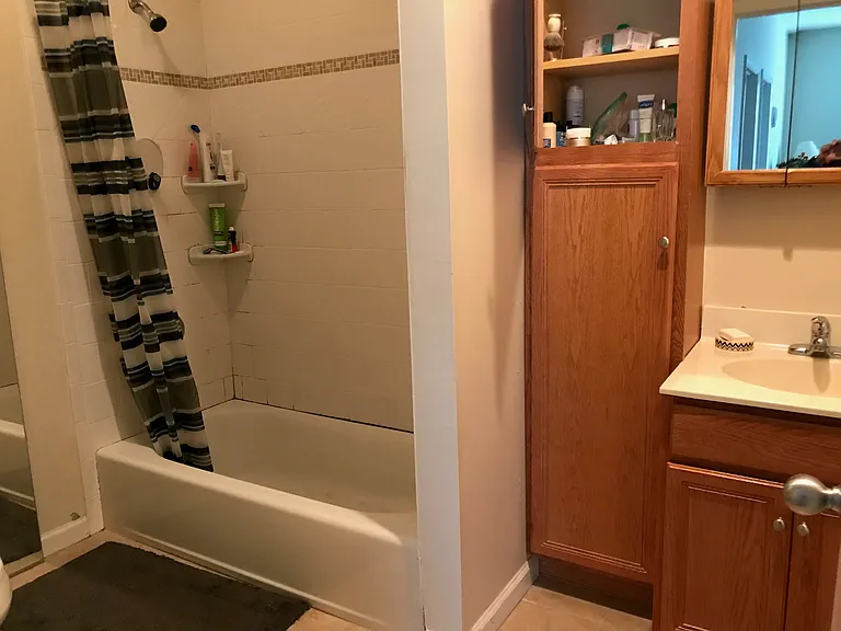 51 Cottage St #3 — Photo 4