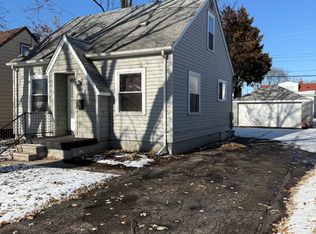 17847 Roseville Blvd, Roseville, MI 48066