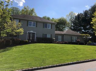 304 Wembley Pl, Morganville, NJ 07751