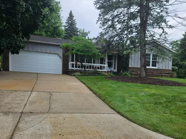 4810 Grandview Dr, Ypsilanti, MI 48197