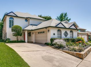 3020 Everest Dr, Bedford, TX 76021
