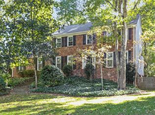 4447 Karls Gate Dr, Marietta, GA 30068