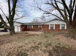 1713 Meadow Ln, Perry, OK 73077