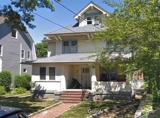 390 Oak Ave, Cedarhurst, NY 11516