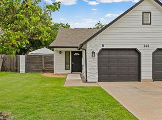303 Fantail Loop APT B, Austin, TX 78734
