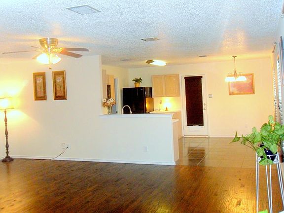 Entry to living