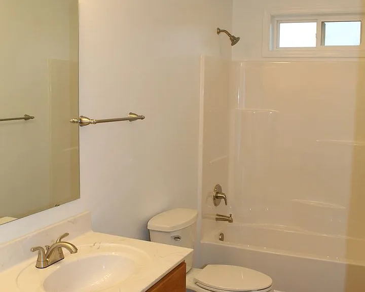 11560 Punch Bowl Rd — Photo 11