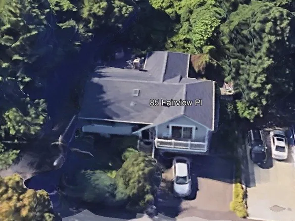 85 Fairview Place, Sea Cliff, NY 11579