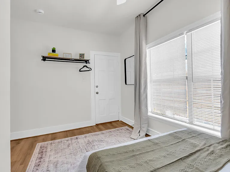 4121 Junius St #A — Photo 12