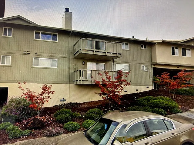 175 Upper Via Casitas APT 5 photo 1